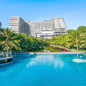 Koi & 5*, Da Nang Vietnam